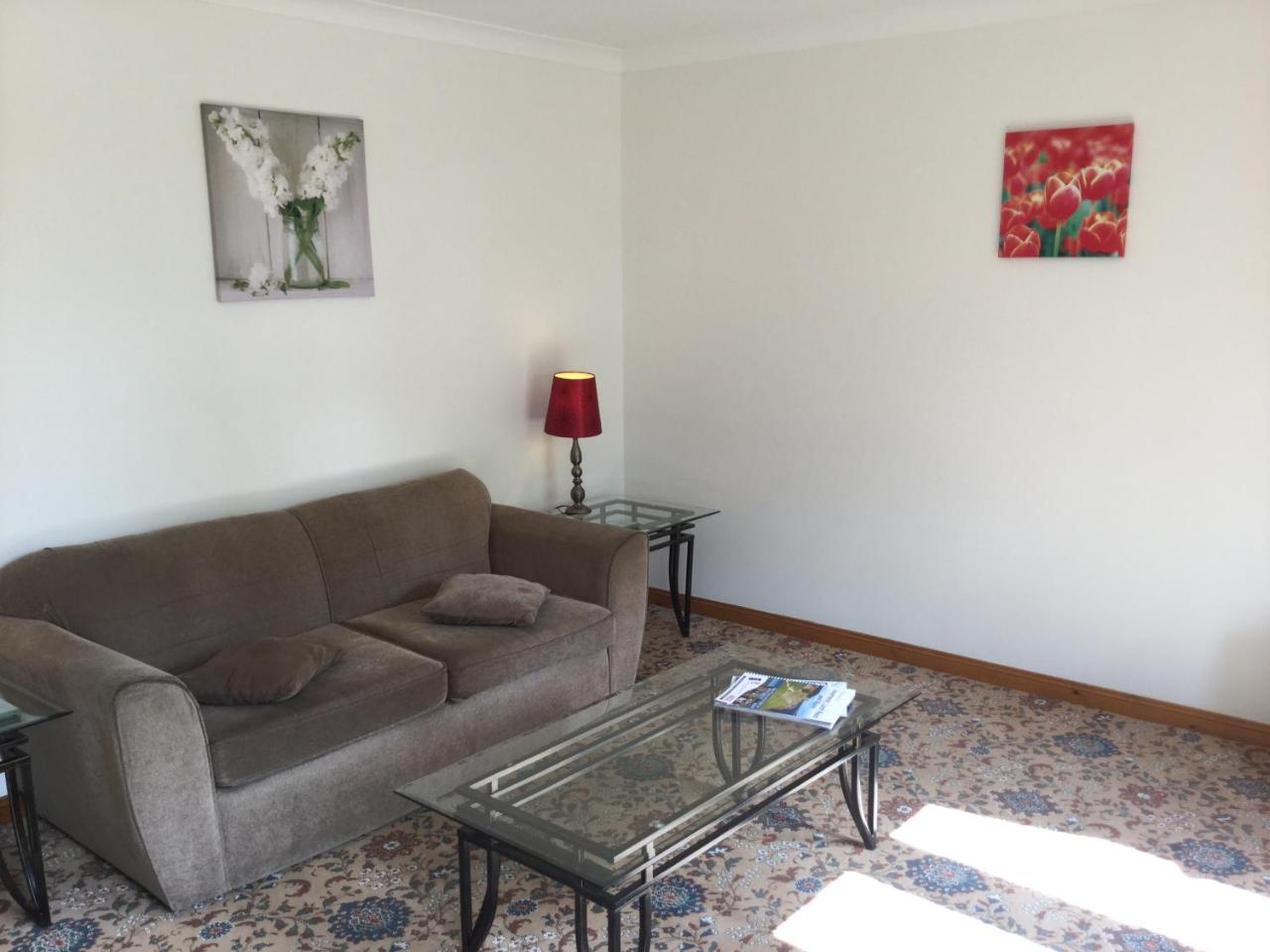 Two-Bedroom Apartment - Golf View Free Parking Inverness Extérieur photo